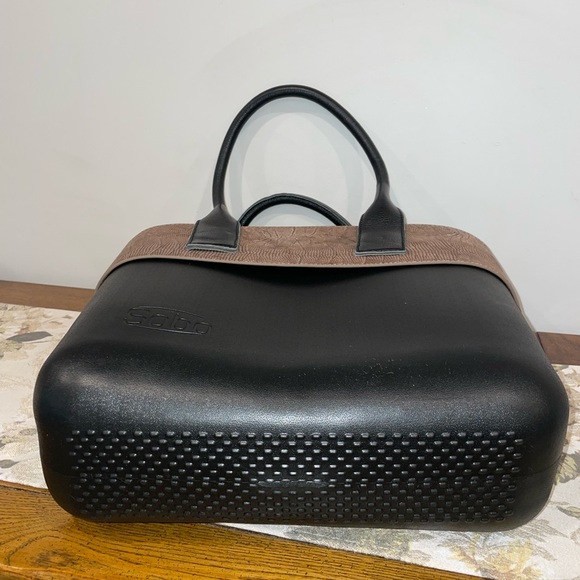 NWOT Luxury Durable SOBO Totes With Trim - Picture 7 of 9